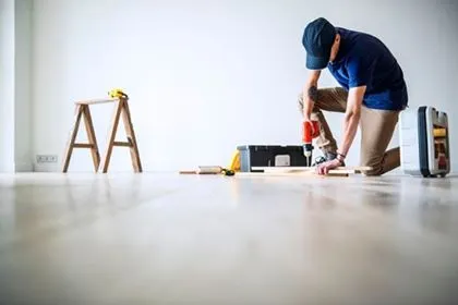 فني فك وتركيب اثاث بالرياض